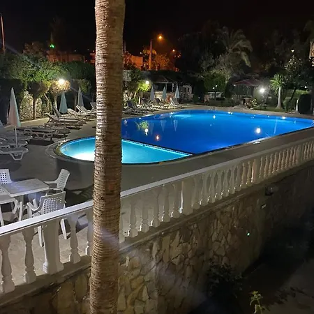 Club Garden Konakli * ألانيا